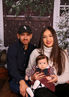 Contreras Christmas mini